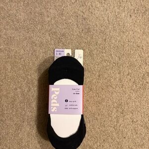 Peds Low-Cut No-Show Socks in Black - Medium 5-10